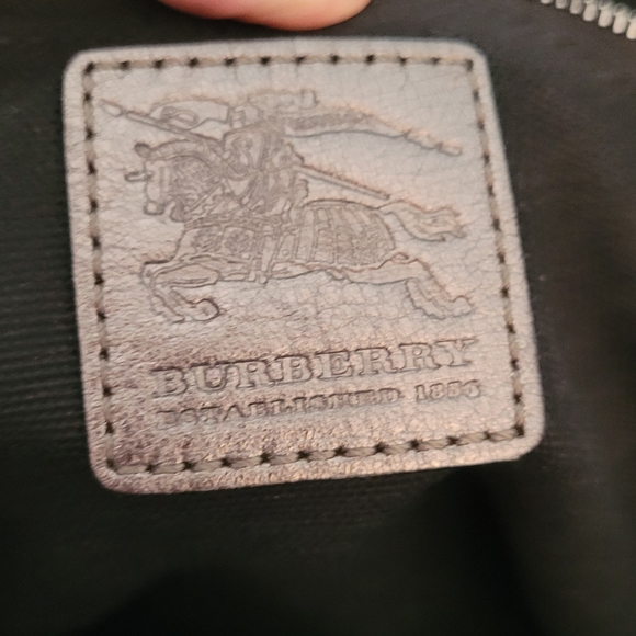 Burberry Tote Bag - Picture 2 of 8